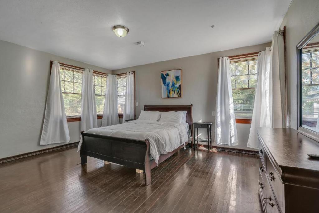 Comfy Pet Friendly Home In Jacksonville Mins To Downtown'S מראה חיצוני תמונה